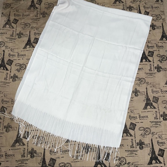 MIAKRAFTS NWT! Ivory Fringe Handmade Shawl Wrap Pashmina - Picture 6 of 7